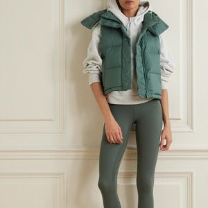 Wunder Puff 600-Down-Fill Cropped Vest